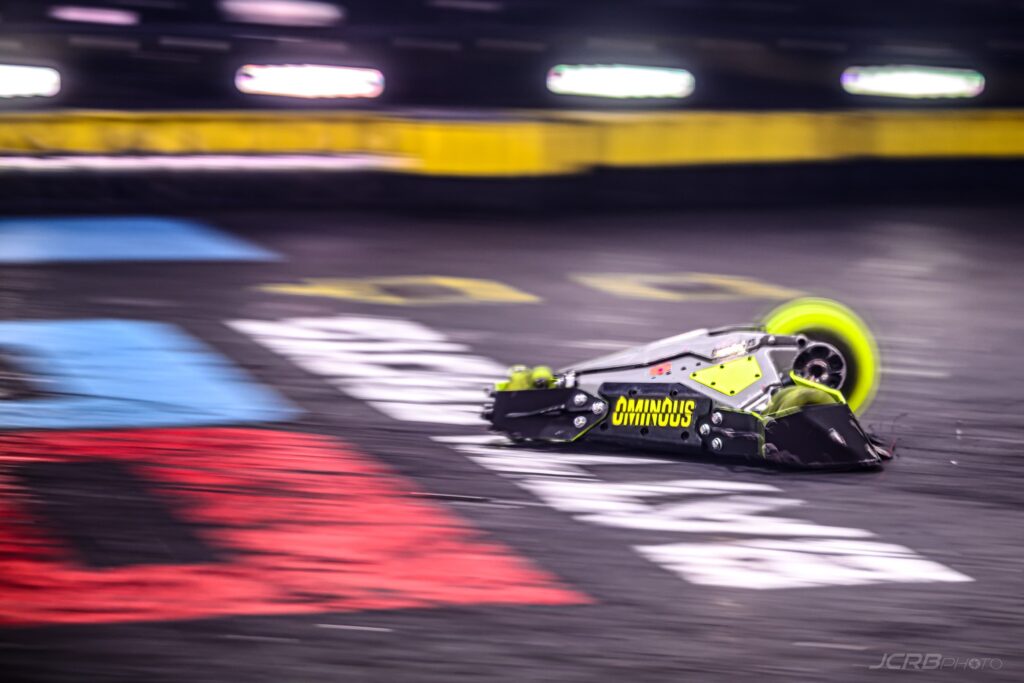 Battlebots Ominous in Arena