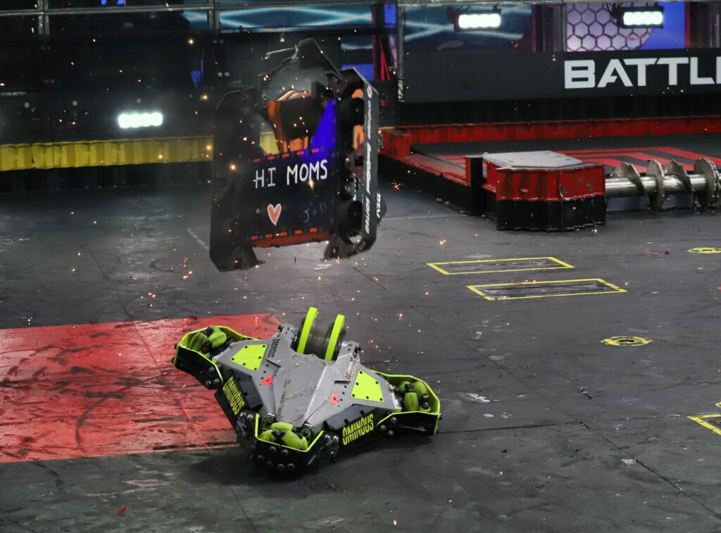Battlebots Ominous in Arena Fighting