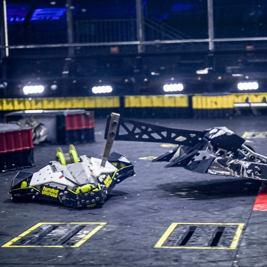 Battlebots Ominous vs shatter